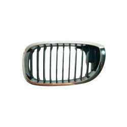 Grille de calandre chrome noir côté chauffeur