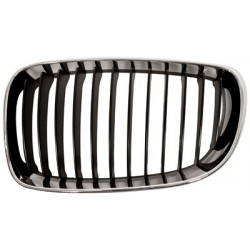 Grille de calandre chrome noir côté chauffeur