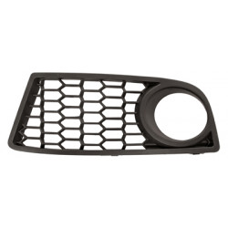 Grille noire de pare-chocs avant côté chauffeur