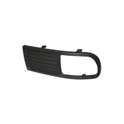 Grille noire de pare-chocs avant côté chauffeur