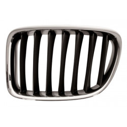 Grille de calandre chrome noir côté chauffeur