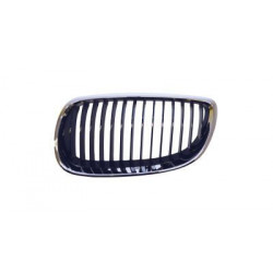 Grille de calandre chrome noir côté chauffeur