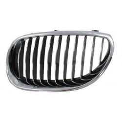 Grille de calandre chrome noir côté chauffeur