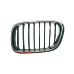 Grille de calandre chrome noir côté chauffeur